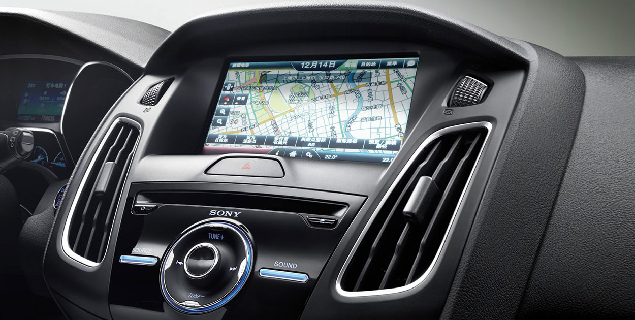 小贾买了一辆福克斯,开了两年听听她怎么评价这车