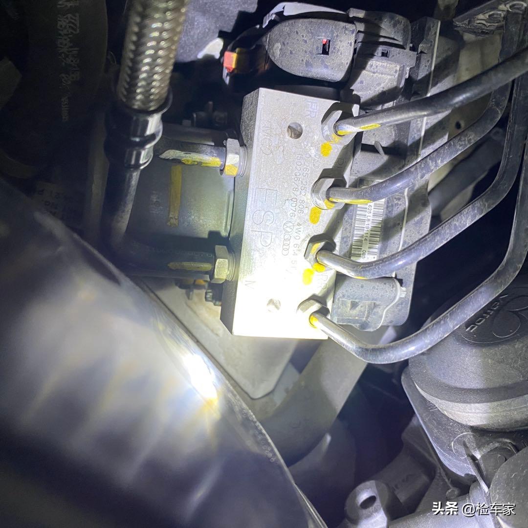 为什么这么多人买宾利飞驰,为什么会有人买二手豪华车