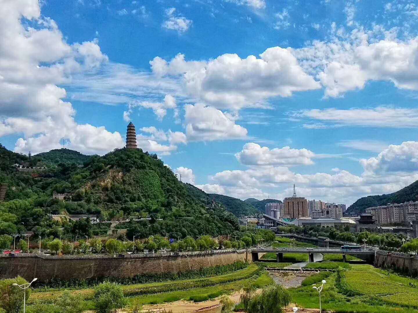 延安市体育协会,延安大学足球协会