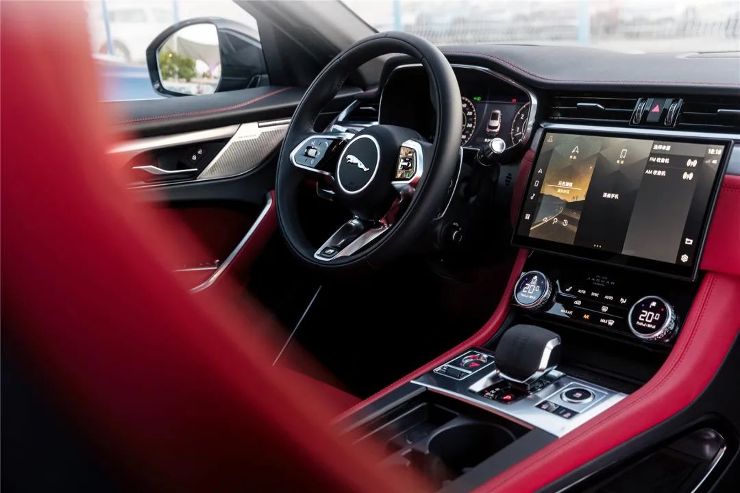 捷豹f-pacep250r-dynamic落地价,2020捷豹f-pace与glc260l4matic