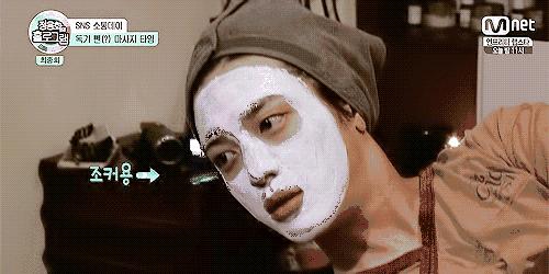 解决毛孔粗大的护肤品十大排名,鼻翼两侧毛孔粗大黑头怎么解决