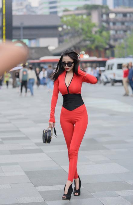 如何找到梦中女孩,梦里梦见的女孩怎么去找到