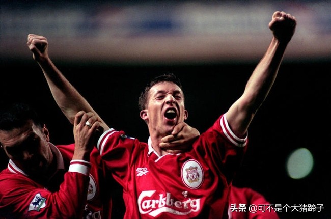 实况足球手游c罗挑球过顶,实况足球c罗时刻大全