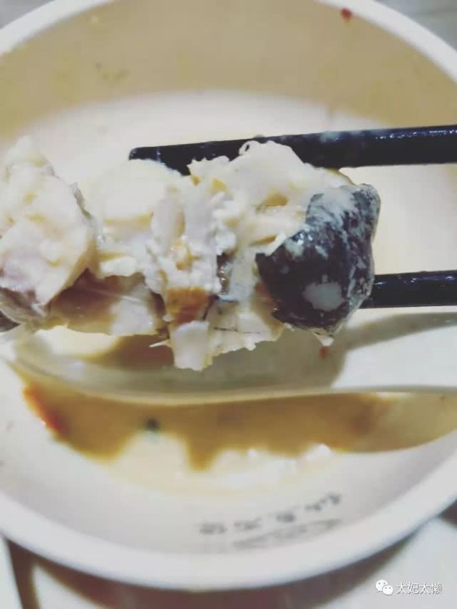 在云南正宗蒸汽石锅鱼在哪里,石锅鱼蒸锅