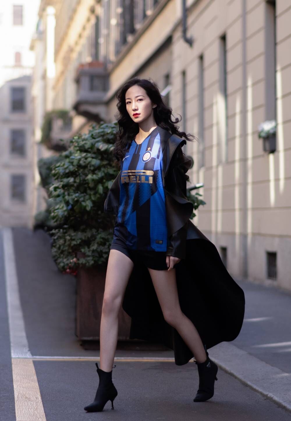 韩雪超美国米球衣写真出炉!还有这些女神酷爱穿球衣出境!