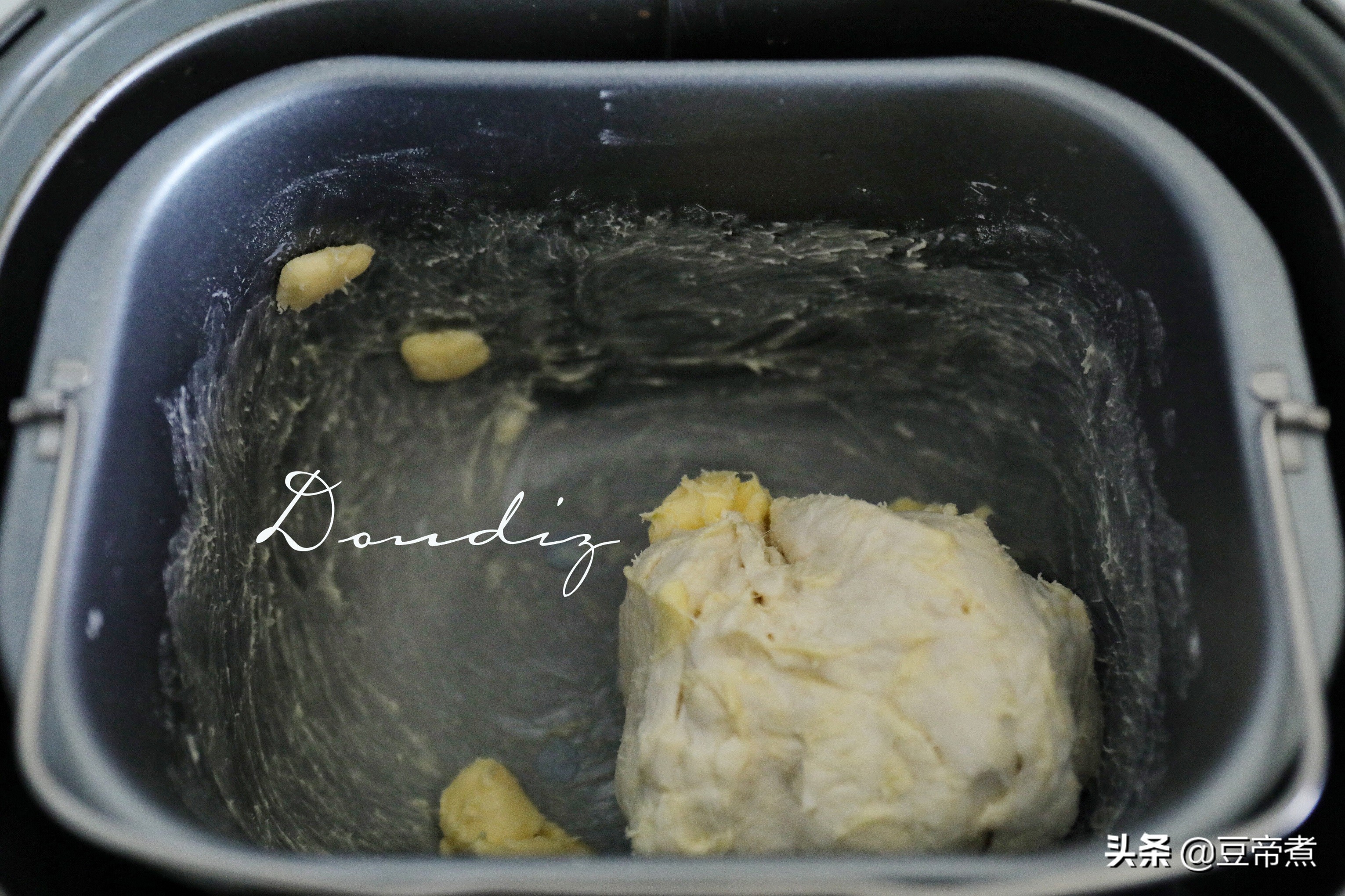 最近很火的面包制作,火爆全网的面包做法