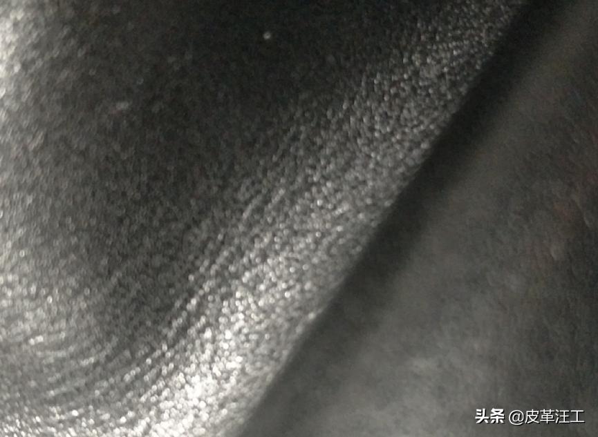 皮包怎么分辨牛皮和人造皮的区别,明明白白消费话术