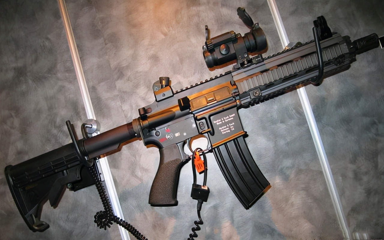 冷兵器夺命锁喉枪,历史传奇冲锋枪