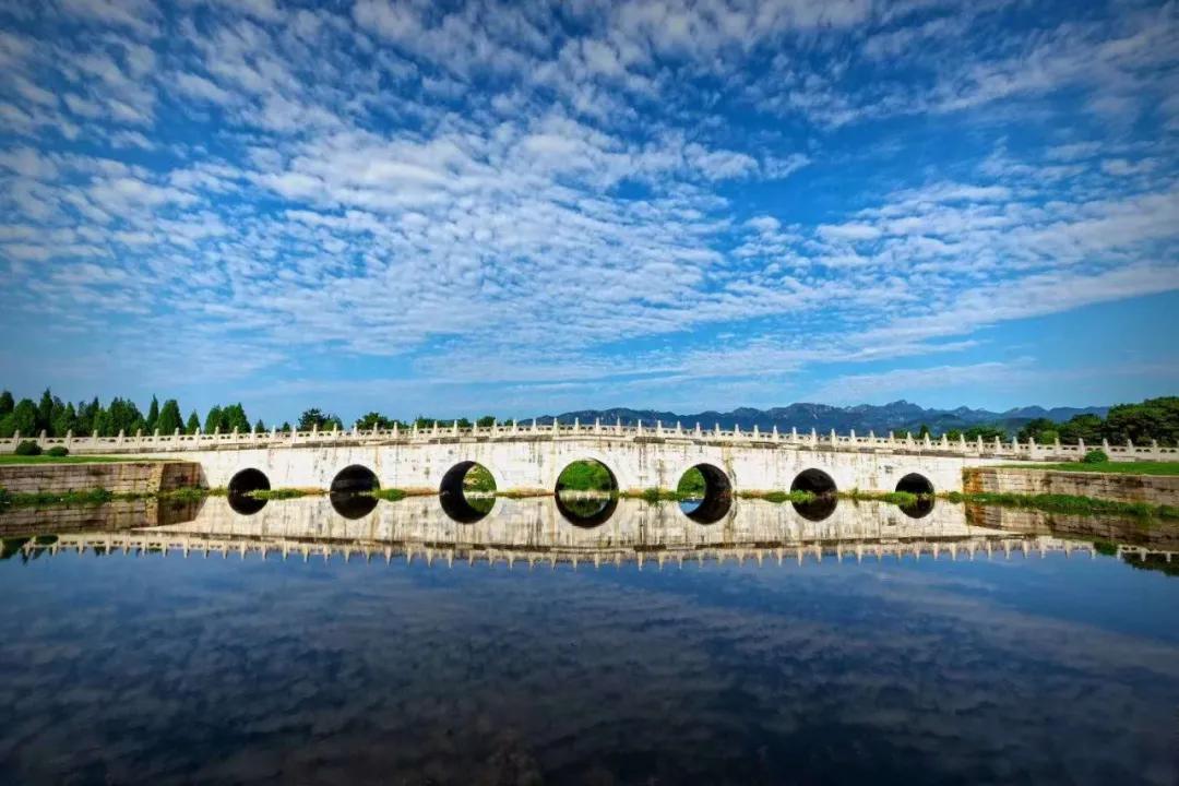 毕业旅行适合去的地方视频,毕业之旅去哪儿玩最好