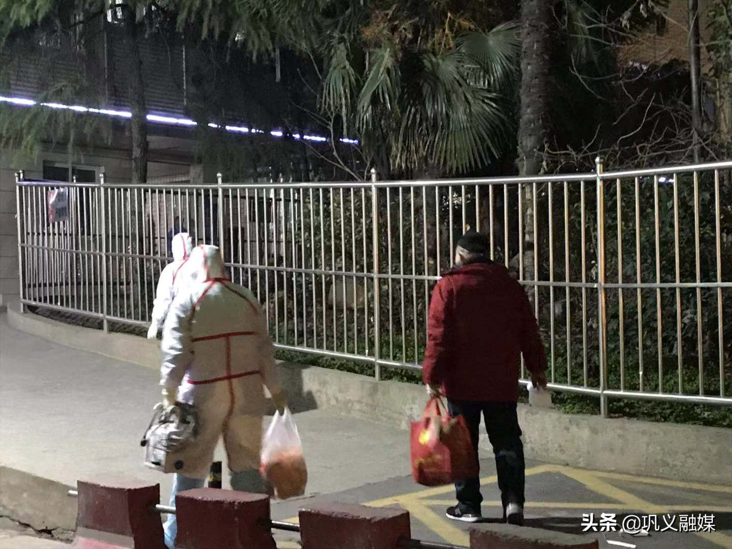 志愿服务让爱与责任同行,志愿服务如同一道光