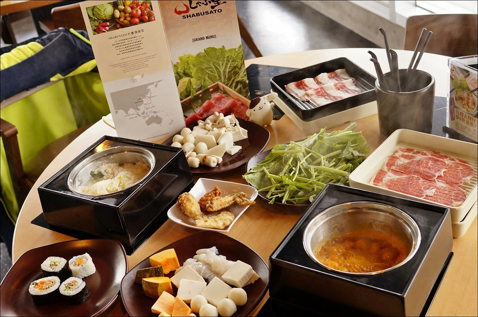 日本火锅和韩国火锅对比,中国的火锅vs俄罗斯火锅