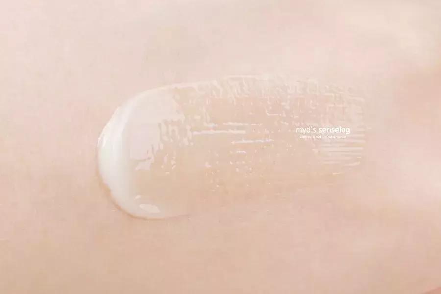 每秒卖出三瓶的倩碧小黄油，为什么就你用着闷痘出油？