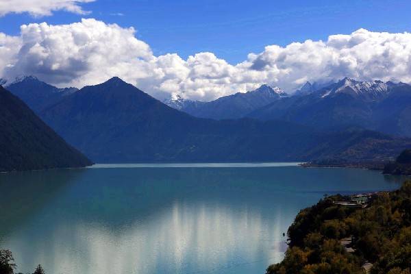林芝属于藏南地区吗,西藏林芝为什么被称为西藏江南