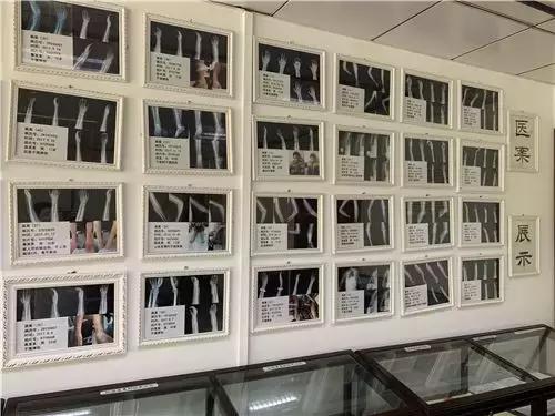 医生帮老人垫付16元医药费,温州63岁名医