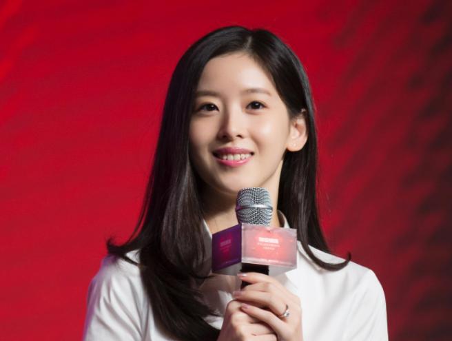 章泽天回怼网友奶茶妹妹发飙,章泽天奶茶妹回应