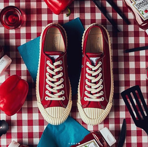 孟美岐同款连体鞋,孟美岐穿新百伦鞋子