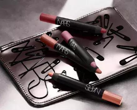 鍦h癁闄愬畾濂楄缇庡埌閫嗗ぉ,鍦h癁鏉ヤ复缇庡埌閫嗗ぉ鐨勫皬濂楄