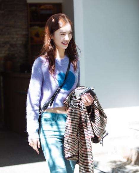 外套内搭什么衣服好看,金晨同款兔毛衣怎么搭