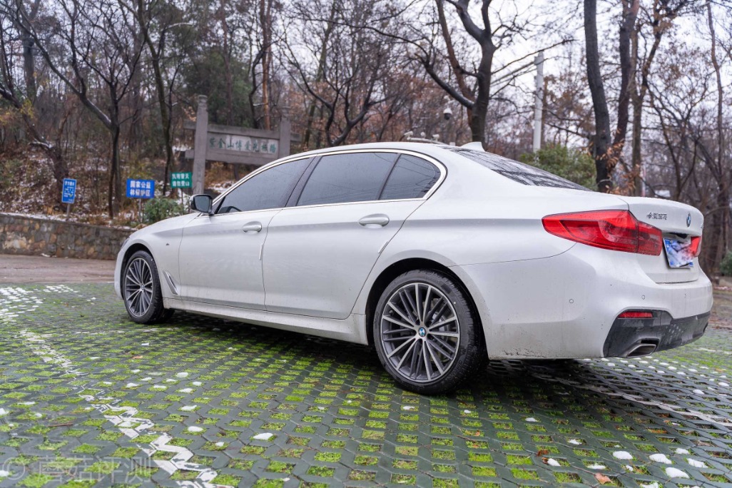 50万预算够买宝马530i吗,50万买宝马5系l4