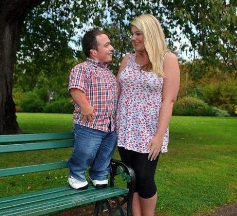 12岁男孩只有136cm，父母着急不已，半年后孩子却长到了152cm！