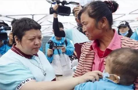 韩红红吗,韩红映山红