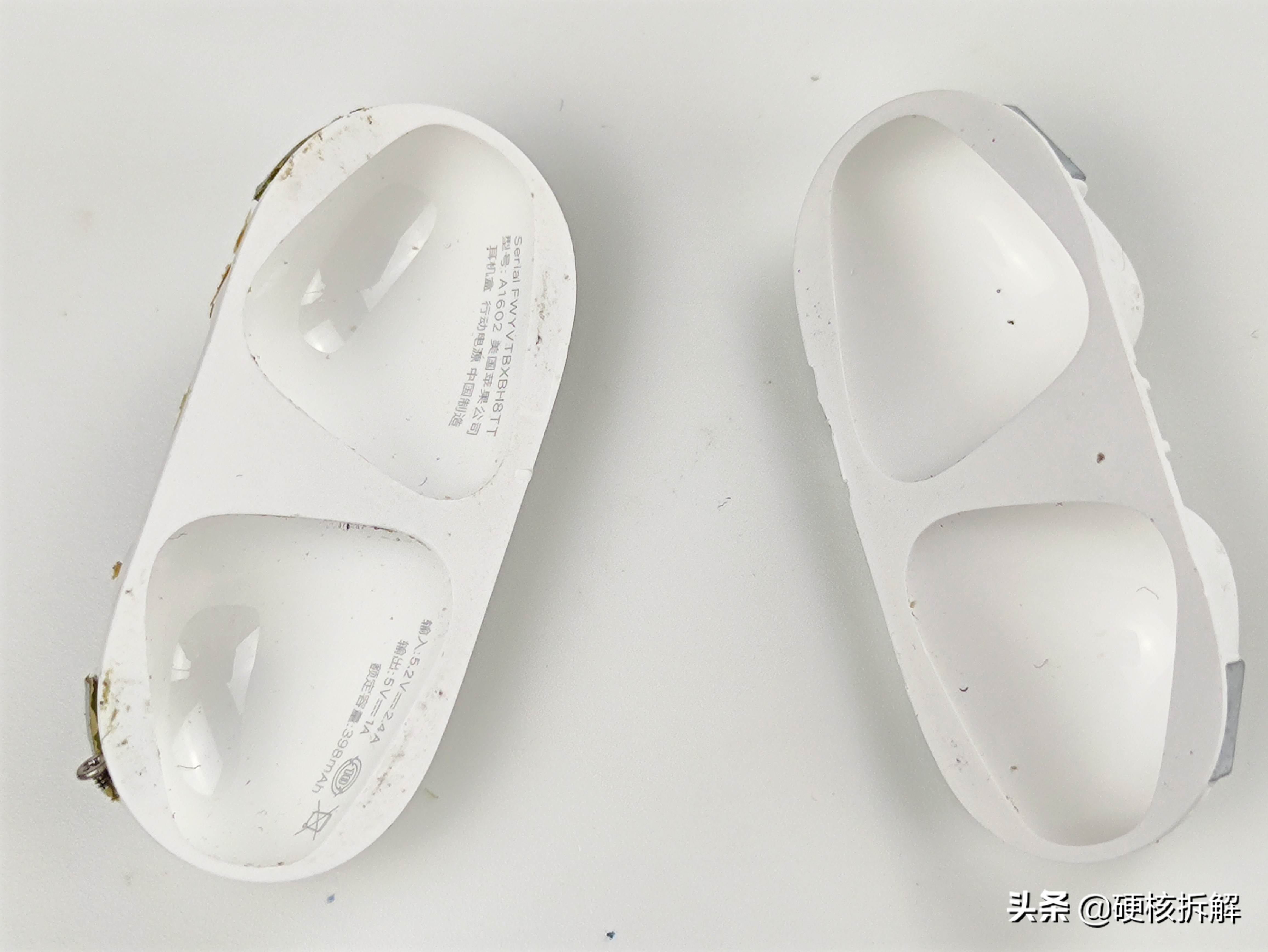 苹果耳机拆盒真假辨别airpods三代,华强北airpodspro耳机和正品对比