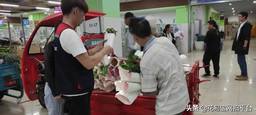 围观|教师节备货高峰的质检中心是什么样子的?