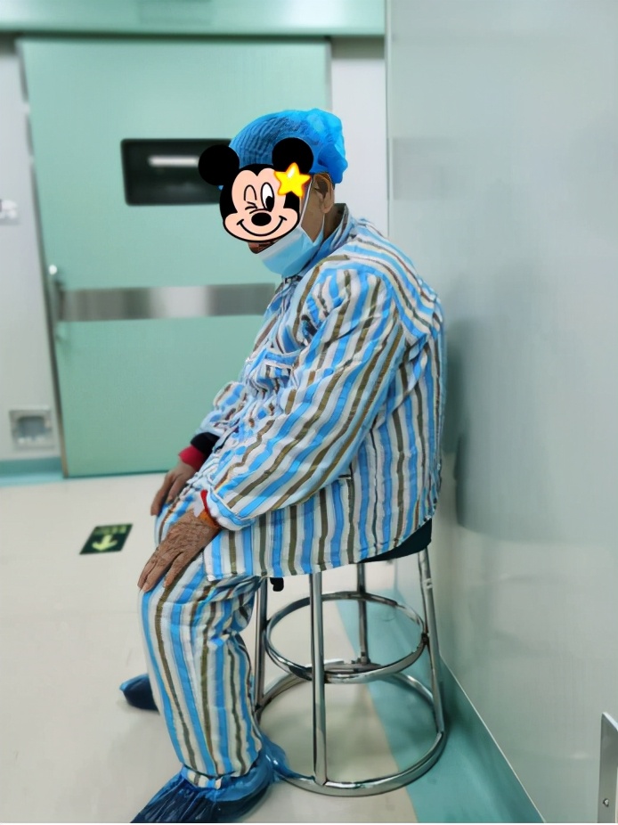 老人家倒睫毛怎么处理,老年眼睛倒睫怎么处理