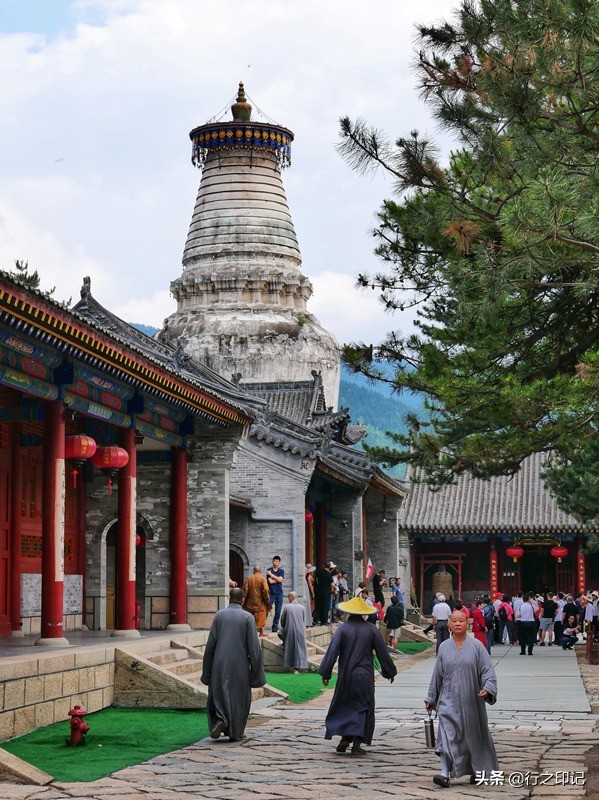 五台山八大佛教名山,游四大佛教名山之首山西五台山