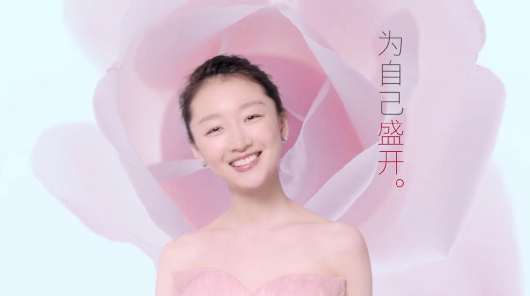 周冬雨为肖战发声给偶像加油,为青春助力