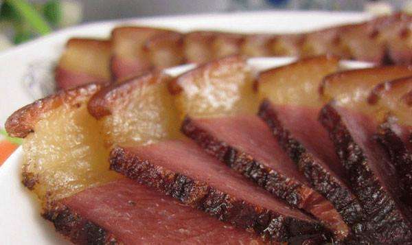 腊肉如何区分是否发霉了,腊肉的处理方法