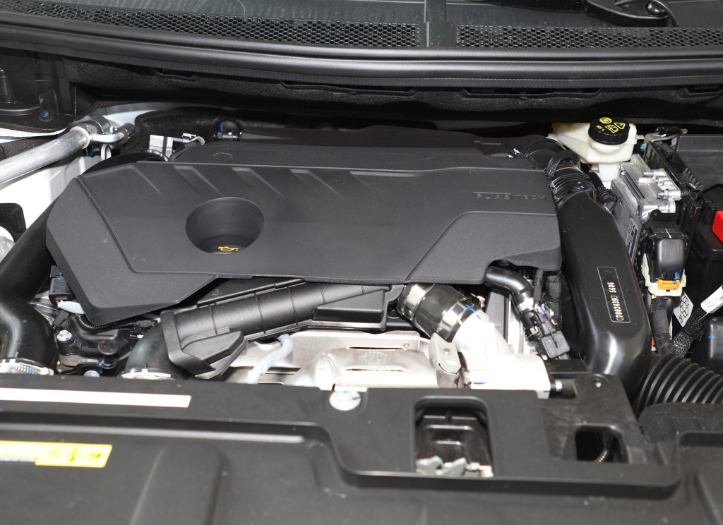 标致5008七座旗舰版16万,标致5008suv裸车价