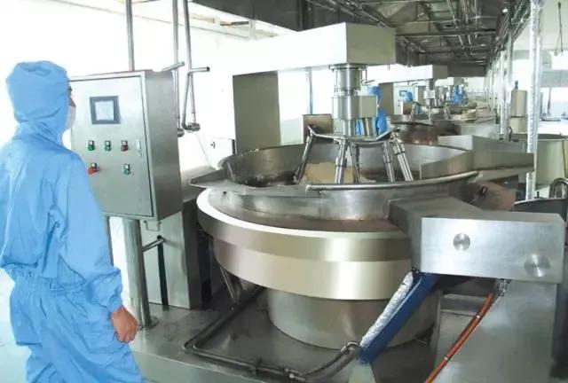 秦妈火锅集团董事长秦远红,秦妈创始人秦远红