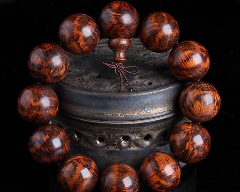 不怕水的文玩木质手串,有什么木质不怕汗文玩手串