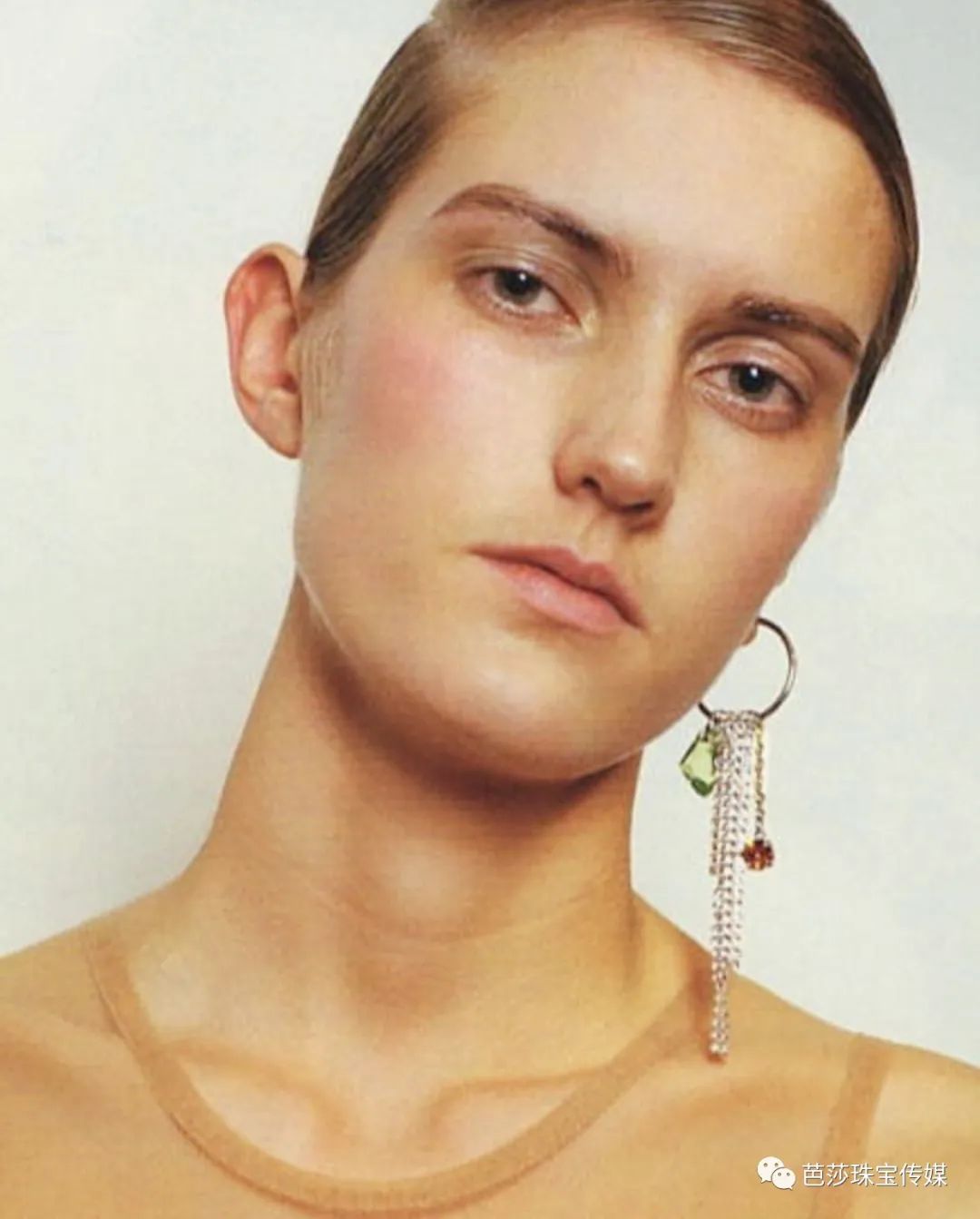 夏日拒绝甜腻，JustinClenquet给你一点酷感套路