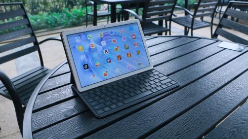 华为平板M6打破行业痛点的“平行视界”，是一项怎么样的黑科技？