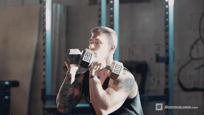 哑铃燃脂训练动作大全,这套燃脂操风靡一周减5-6斤