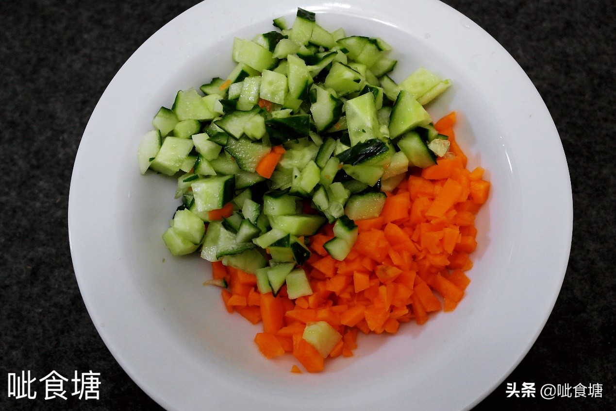 早餐吃什么营养又简单的煎饼,妈妈这样做煎饼又快又好吃