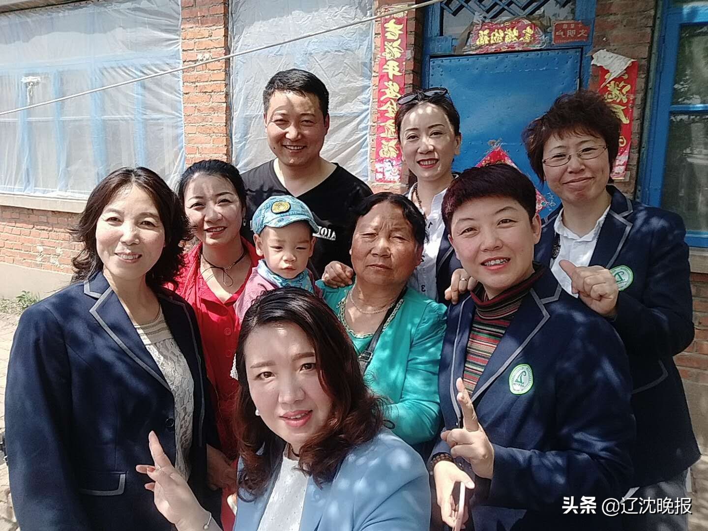 早产儿肺部发育不良拍背视频,早产男孩抢救88天