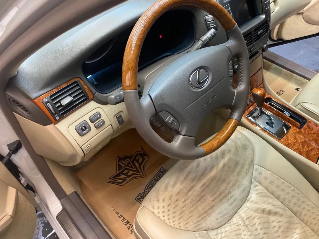 怪兽修车:翻新一辆2005年凌志LS430,当年百万经典车,满血复活