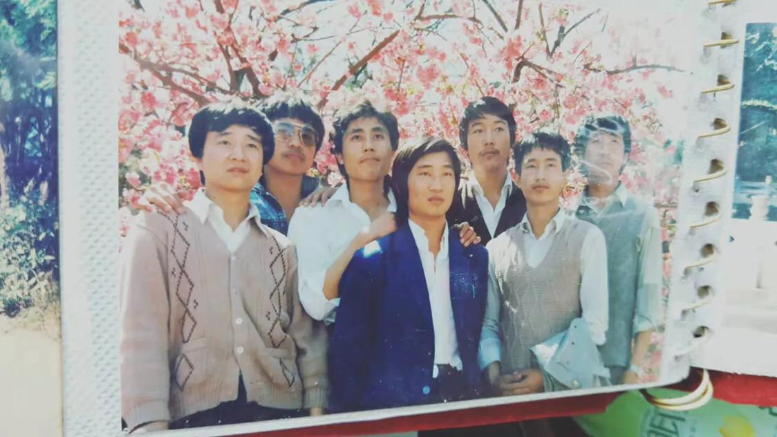 随笔忆往昔峥嵘岁月,随笔记忆犹新的春天往事