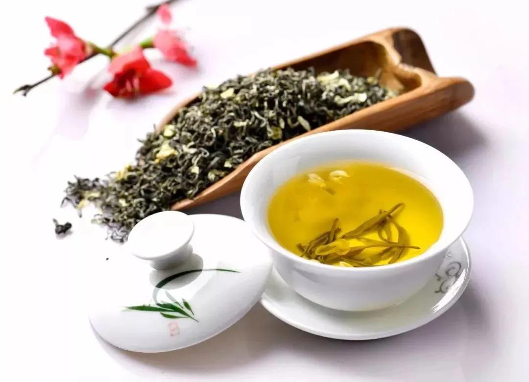 泡茶被烫了原视频,盖碗泡茶的不烫手正确步骤