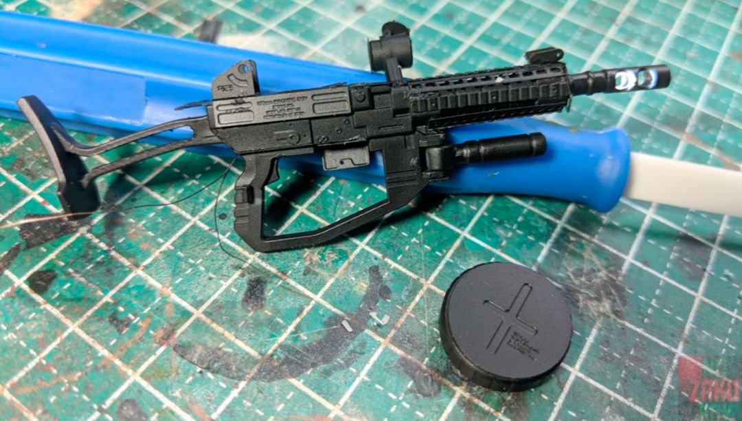 扎古蚀刻片安装,扎古蚀刻片