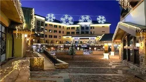 张家口各个滑雪场票价,张家口滑雪场是天然雪还是人造雪