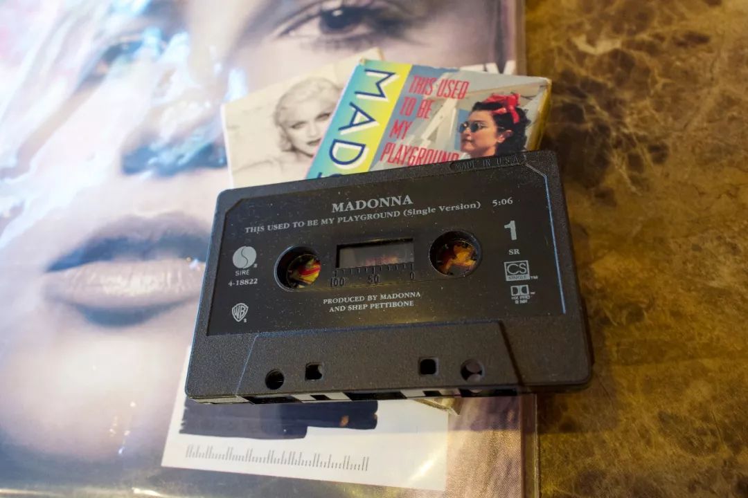 擎怀|于美利坚告别“6”的罗曼蒂克