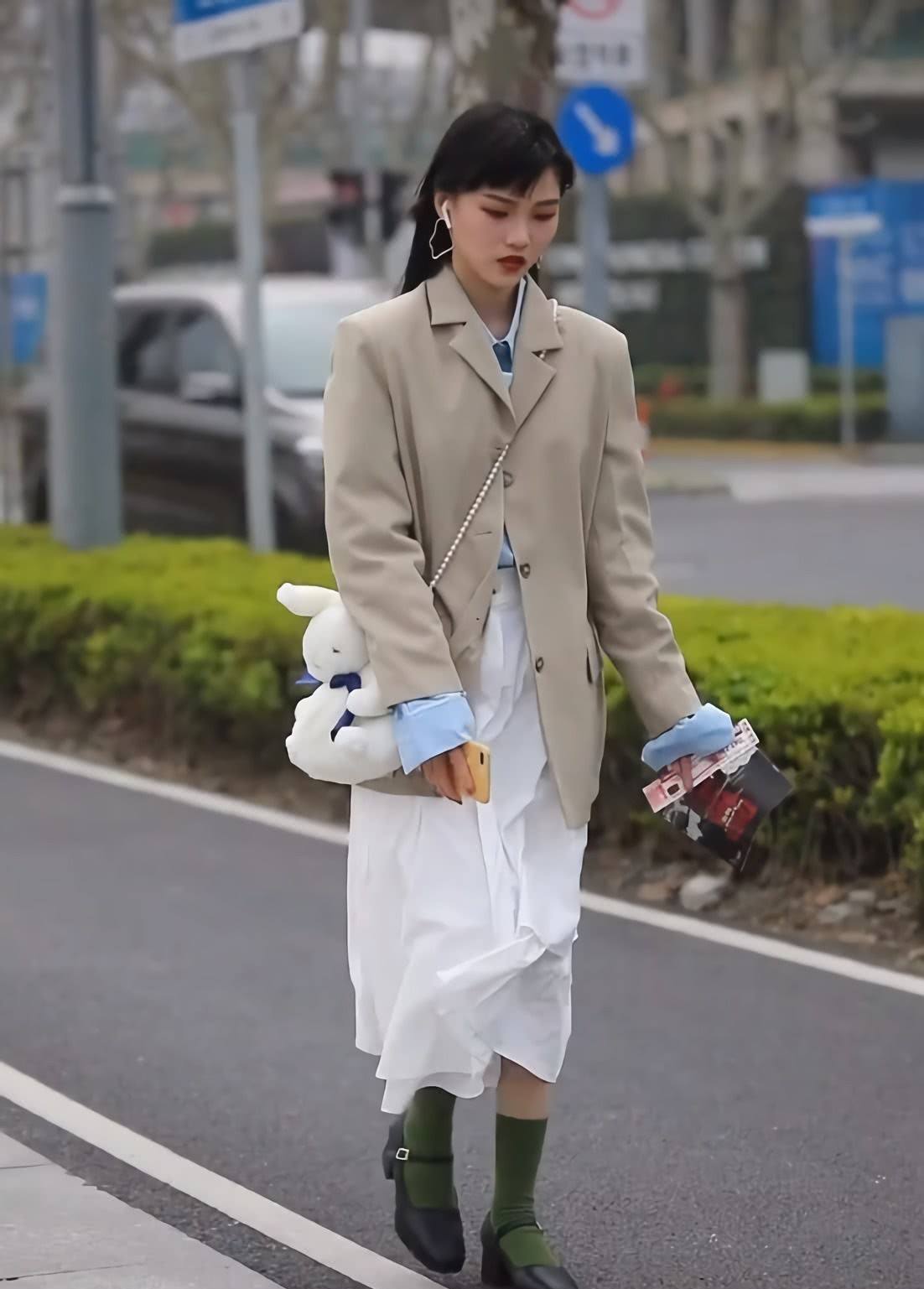 简单好看的奶奶鞋真皮,高端大气奶奶鞋