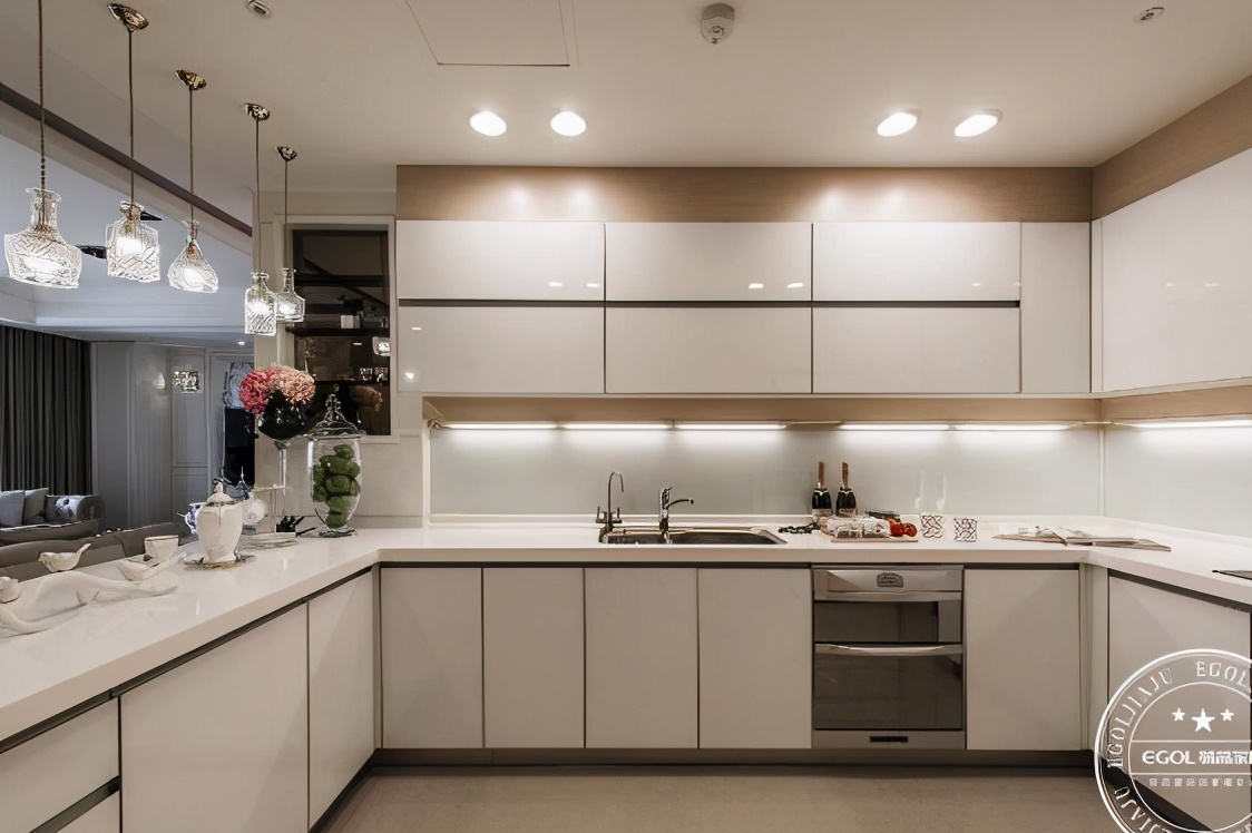 卖家具赚钱吗现在,卖家具利润多少合适