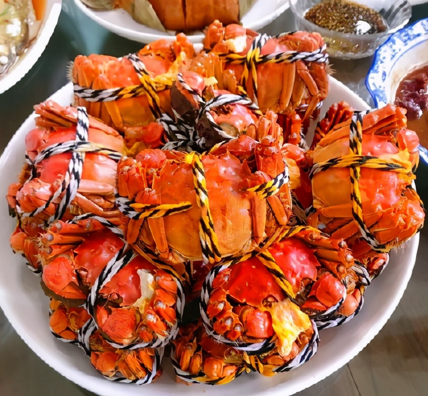 苏州阳澄湖大闸蟹哪里比较正宗,阳澄湖大闸蟹和阳澄湖的大闸蟹