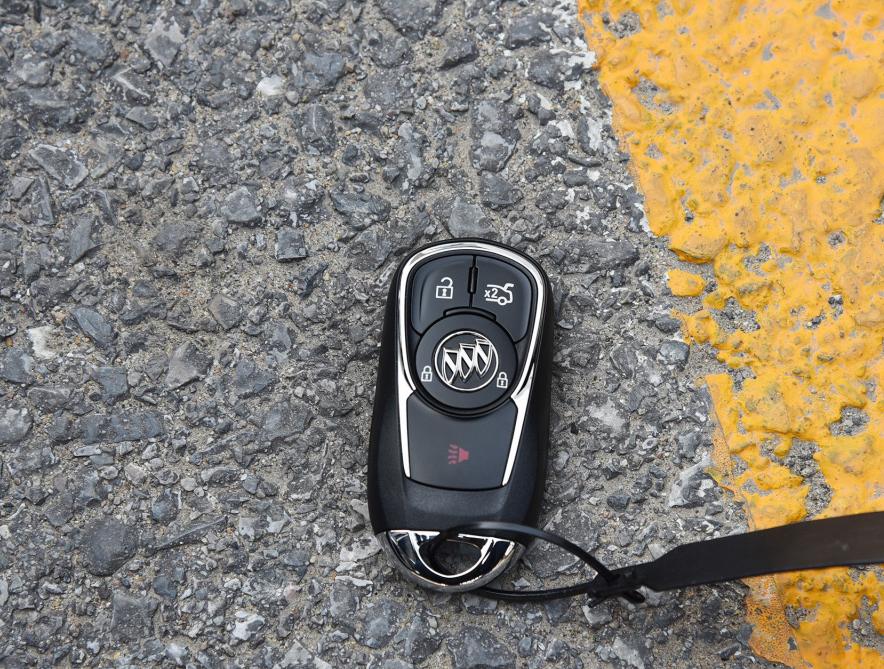 君威遥控器坏了检测不到不打火,君威汽车遥控失灵怎么恢复