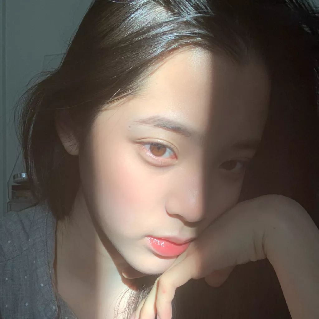 吴宣仪黑唇妆上热搜了是怎么回事,吴宣仪唇妆视频